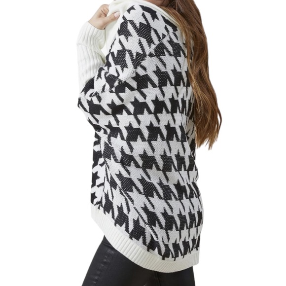 BCBGeneration Cardigan - Picture 5 of 10